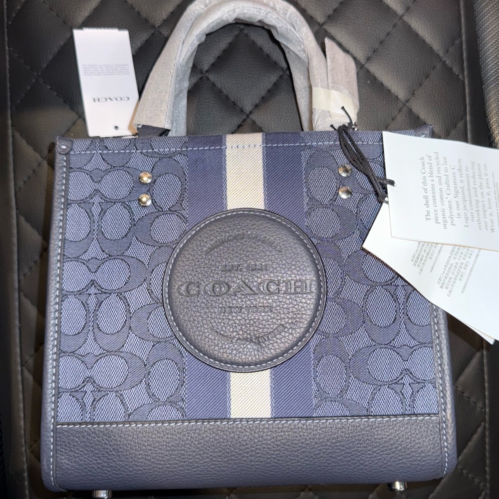 Smaller Gorgeous Coach Tote with attachable strap - brand new with tags